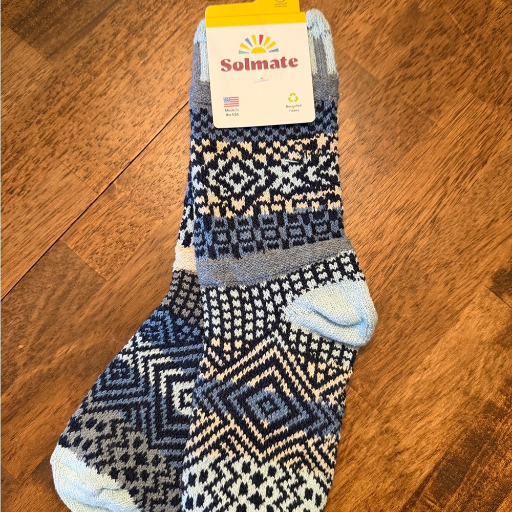 Size Small Solmate Socks Blue and Cream Patterned